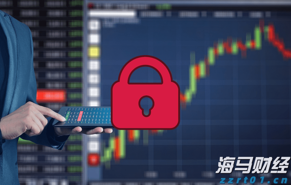 一客车利用粤澳两地牌藏匿走私燕窝被拱北海关查获